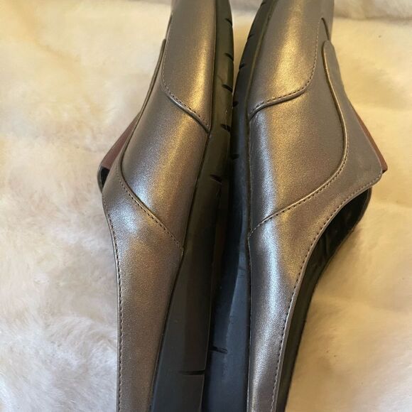 Comfort view Kailey metallic brown faux leather slides sandals size 10W - Picture 6 of 9